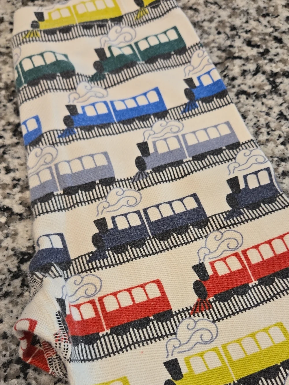 HANNA ANDERSSON LOT OF 3 PAJAMA SETS. SIZE U. S. 6-7.  UNISEX...